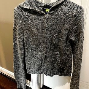 grey zip up sweatshirt